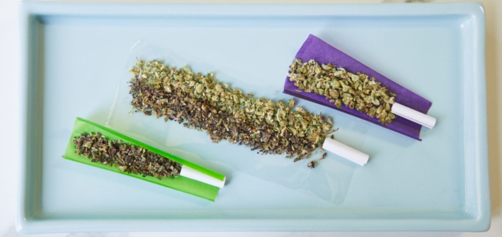 Differences In Rolling Papers & Wrappers 